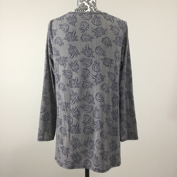 LulaRoe Simply Comfortable Rose Print Long Sleeve High Low Top L - Picture 7 of 13
